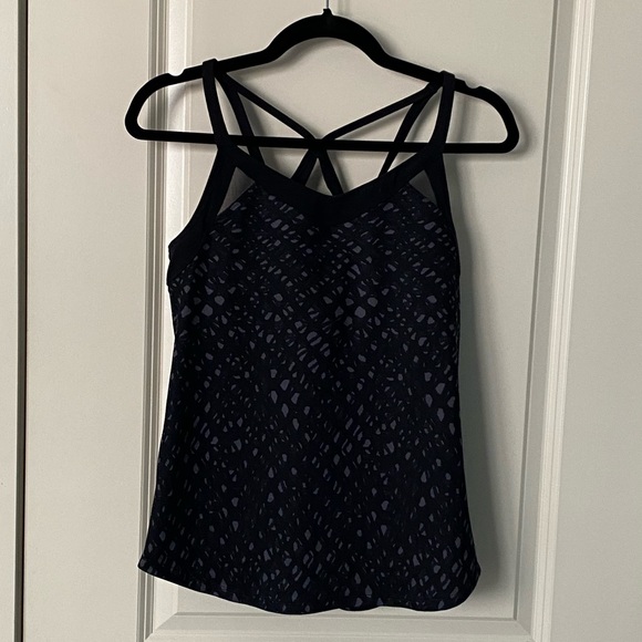 Lululemon Tank - Picture 1 of 3